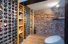 Restored Historic Villa in the Prestigious Dacia Area - 8