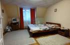 Casa cu mansarda, 7 camere, anexe, Sanmartin - 9