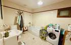 Apartament 3 camere in vila Giulesti zona linistita și curte generoasă etaj 1 - 10
