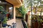 Casă Renovată, Mobilată, cu Terasă și Intimitate – 0% Comision - zona Scheii - 2
