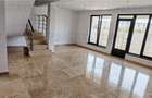 Vila 6 camere, incalzire in pardoseala, P+1+M, toate utilitatile, 280mp teren, P - 6
