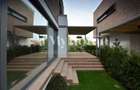 Vila superba cu 6 camere, cartier rezidential, piscina acoperita - 11