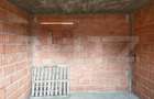 Casa la rosu, 350 mp utili, zona Marginea