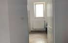 Apartament 2 camere Miroslava, 100 ml de statia de autobuz, str C-tin Langa 40 - 19