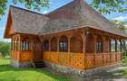 Doua case in stil maramuresean de vanzare in Breb/Maramures - 1