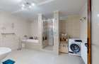 Vand casa plus spatiu comercial zona Centrul Istoric - 9