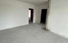 Apartament cu 2 camere, balcon, zona BMW - 1