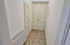 Birou de inchiriat - Piata Sinaia - 3 Camere-86 MP- Etaj 1- Centrala-700 Euro ! - 6