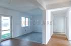 Casa cu 4 camere intabulata in ansamblu cu iesire la lac - Crevedia