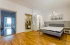 Vila in zona Strand, cu 7 camere , 2 garaje, curte de 200 mp - 15