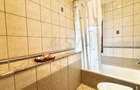 REA0123759 Capitale de vanzare 2 Apartamente plus Pod - 33