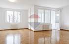 Apartament cu 2 camere semimobilat cu loc de parcare și boxă