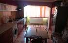 Vând APARTAMENT (65 mp.) 2 CAMERE + Living mare (camere decomandate) - 2
