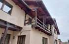 Casa in Sacele cu ciubar curte, pivnita, eleganta, gata de mutat - 2