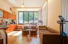 3 camere în Centrul Istoric: 90 mp, curte privată și vedere spre Tampa