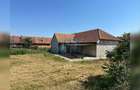 Casa intr-o zona linistita, Bucosnita - 9