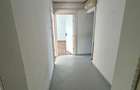 Vand apartament cu 4 camere
