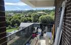 Apartament 3 camere, semidecomandat, - - 5