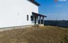 Apartament 3 camere decomandat 72 mp cu gradina de 100 mp in Giroc- V2808 - 3