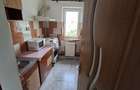 Apartament 2 camere de vanzare.
