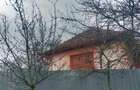 Casa de vanzare in localitatea Burzuc - 2
