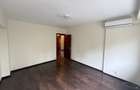 Vanzare apartament 4 camere Bld. Unirii - Fantani Bucuresti - 11