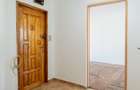 Vând apartament cu 2 camere, decomandat, etaj intermediar, Calea Sagului - 10