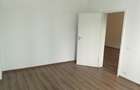 Apartament 3 camere - birou sau locuinta - 9