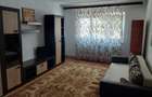 inchiriez apartament cu două camere decomandate,aproape de centru, plus pivniță, - 1