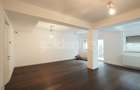 Vilă cu 7 camere, 4 bai | renovata integral 2020 | strada privata - 17