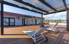 Penthouse superb cu 4 camere + terasa in Borhanci!