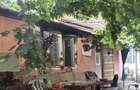 VAND CASA 4 CAMERE ZONA 3 STEJARI