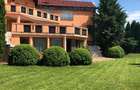 Casa vila cu teren de tenis și gradina  - 5