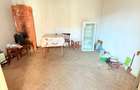 Casă de vânzare în zona Centrală -71 mp utili + 385 mp teren–150.000 € - 6