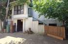 TITULESCU - langa Clinica 32 vanzare casa 230 mp - 1