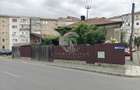 Proprietate cu potențial comercial – casă și teren în zona Clubul Politistilor /