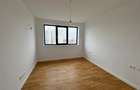 Apartament 3 camere vedere lac/ imobil nou/ comision 0 - 6