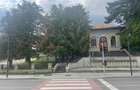 Oportunitate! Cladire inchiriata, zona centrala Moinesti Bacau - 1