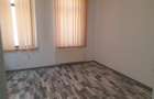 STEFAN CEL MARE  2 CAMERE  LA CURTE   PENTRU  BIROURI - 7
