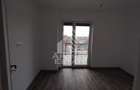 Apartament cu 2 camere, bucatarie inchisa, centrala proprie - 3