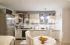 Vând apartament 3 camere | Zonă centrală - 1