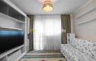 Apartament cu 3 camere, 2 băi și balcon închis | Exercițiu