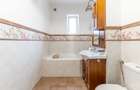 Vilă 4 familii | Apartament + mansardă | Curte 98 mp - 39