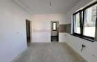 Casa / Vila | 5 camere | Curte 220  mp  | metrou 15 min | - 15