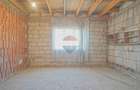 PURCARENI – 2 CASE , MULTIPLE POSIBILITATI | 533 mp | 0% comision