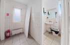 Cladire individuala 243 mp de inchiriat pe strada Mioritei Bacau - 9