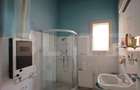 Casa renovabila, 6 camere in zona Centrala - 12
