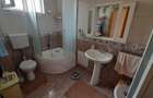 Casa moderna, foarte spatioasa, cu  1500 mp teren, în  Dambul Rotund - 12