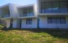 Vila S+D+P - 772 mp + Teren 2.665 mp / Tulcea - 3