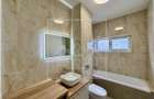Penthouse cu 4 camere si balcon - 2 bai, intabulat - 10